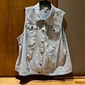 cj banks vest with blue and white details